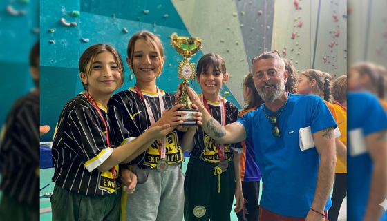 Eskişehir’de düzenlenen FIRST LEGO League Turnuvaları’nda Yenilikçi Proje 1.’lik ödülünü kazanarak önemli bir başarıya imza attı.