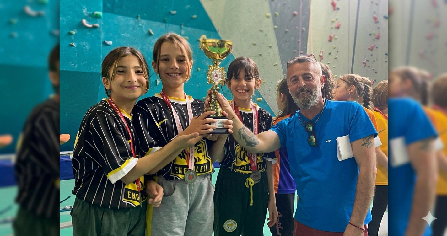 Eskişehir’de düzenlenen FIRST LEGO League Turnuvaları’nda Yenilikçi Proje 1.’lik ödülünü kazanarak önemli bir başarıya imza attı.